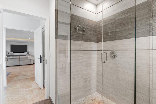 2785 Polo Island Drive J301 Penthouse, Wellington, FL 33414