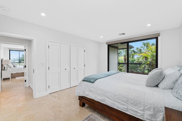 2785 Polo Island Drive J301 Penthouse, Wellington, FL 33414