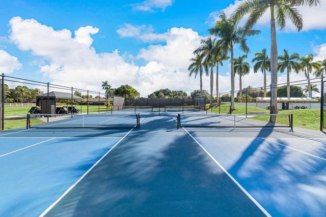 2785 Polo Island Drive J301 Penthouse, Wellington, FL 33414