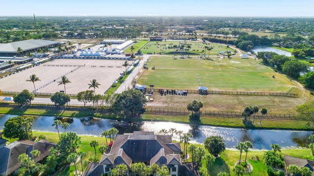 2785 Polo Island Drive J301 Penthouse, Wellington, FL 33414