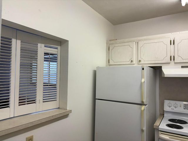 51 Waltham C, West Palm Beach, FL 33417