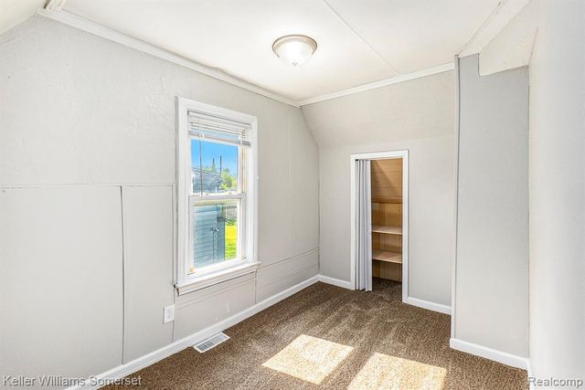 8427 Timken Avenue, Warren, MI 48089