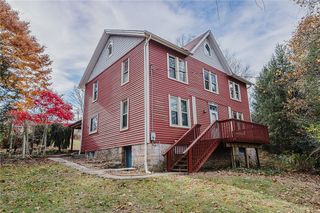 211 Old Mill Road, Washington Twp, PA 15613