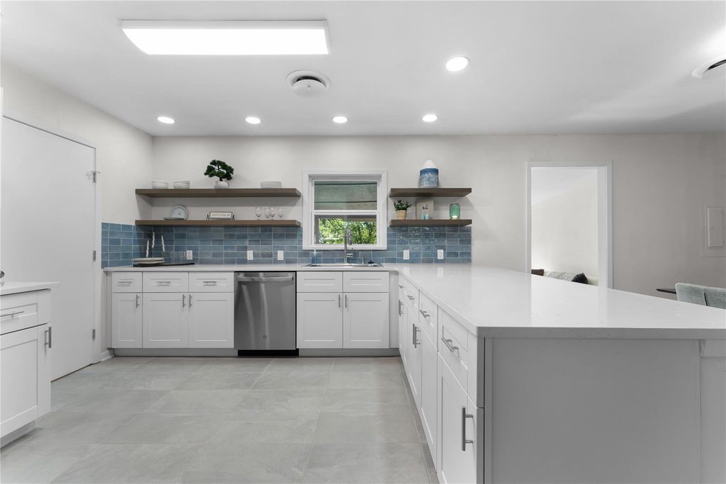 1802 Janis DR, Killeen, TX 76549