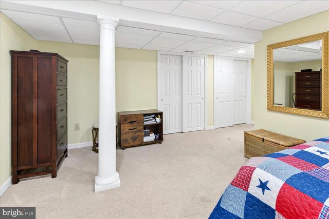 9 PADDOCK, Lawrenceville, NJ 08648