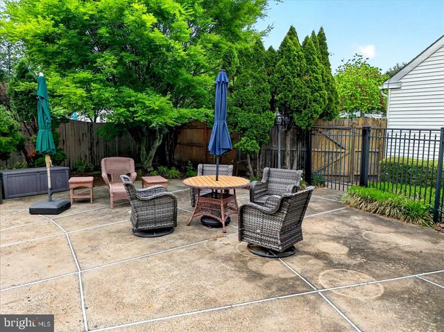 9 PADDOCK, Lawrenceville, NJ 08648
