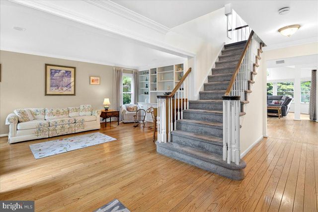 9 PADDOCK, Lawrenceville, NJ 08648
