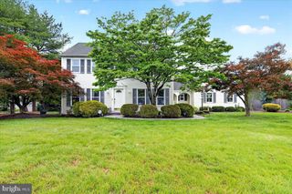 9 PADDOCK, Lawrenceville, NJ 08648