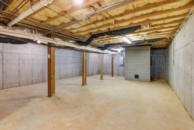 6101 Bent Oak Drive, Durham, NC 27705