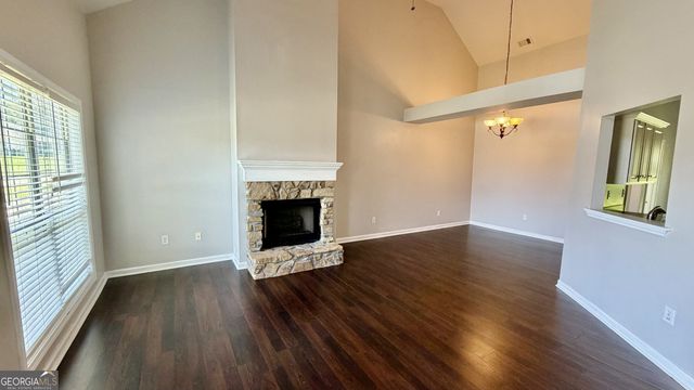 228 Providence Drive, Carrollton, GA 30116