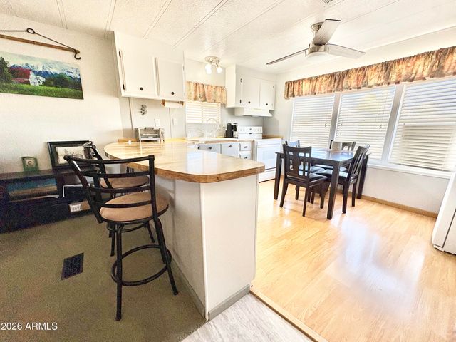 652 S ELLSWORTH Road 126, Mesa, AZ 85208