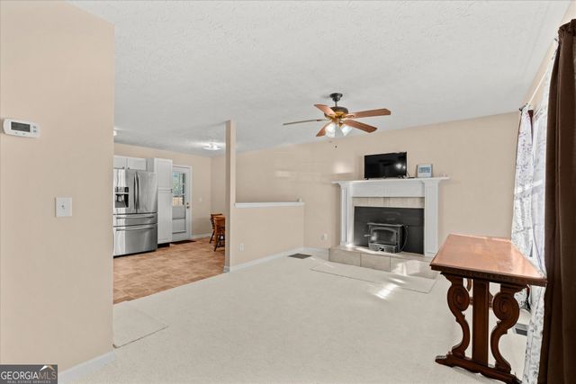 230 Ravenwood Ln, Rockmart, GA 30153