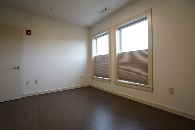 400 Langley Road 301, Newton, MA 02459