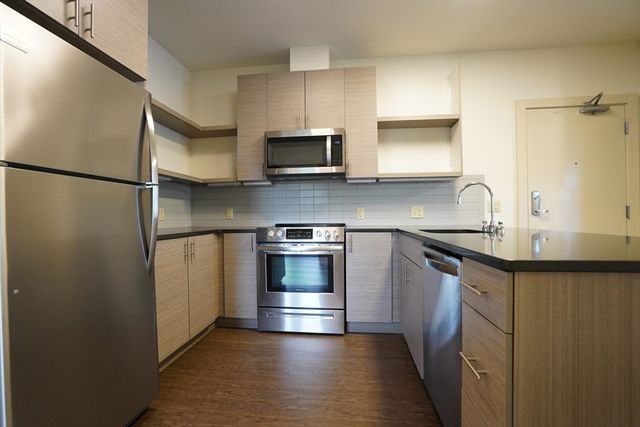 400 Langley Road 301, Newton, MA 02459