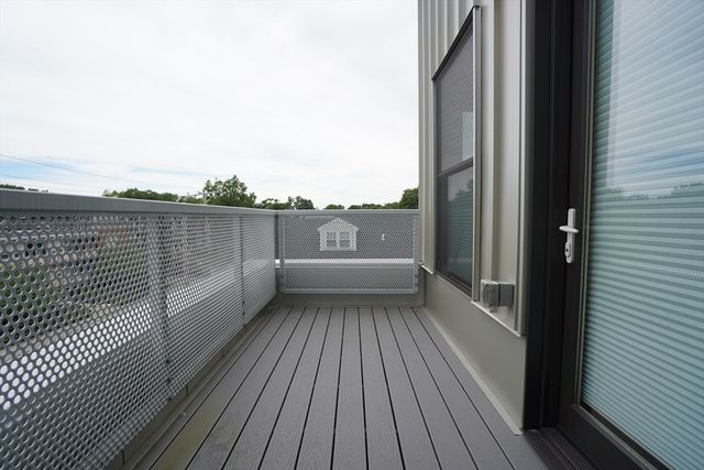 400 Langley Road 301, Newton, MA 02459