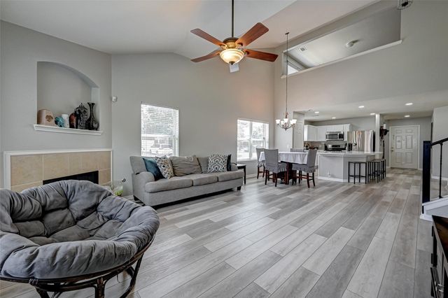 20314 Cypresswood Glen, Spring, TX 77373
