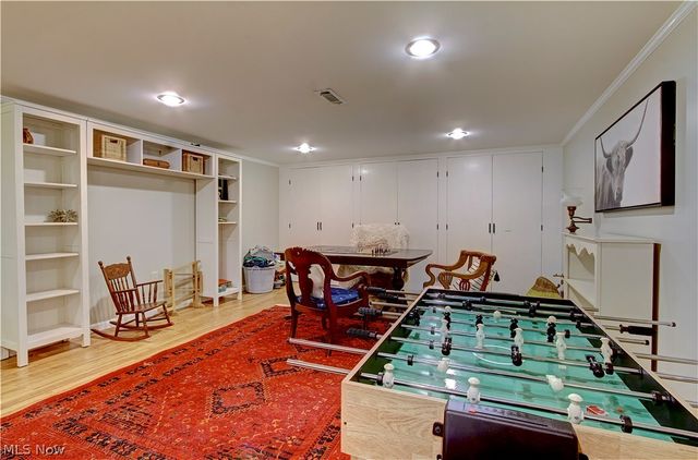 22095 Sandy Lane, Fairview Park, OH 44126