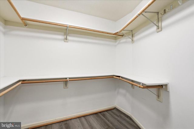 300 TAVISTOCK DR, Winchester, VA 22602