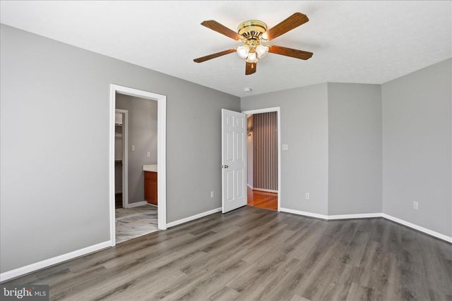 300 TAVISTOCK DR, Winchester, VA 22602