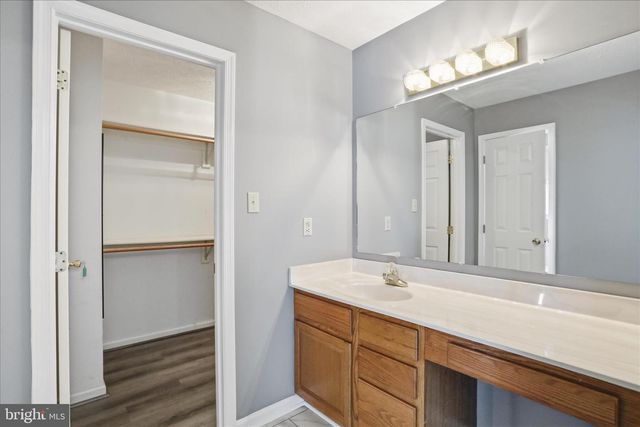 300 TAVISTOCK DR, Winchester, VA 22602
