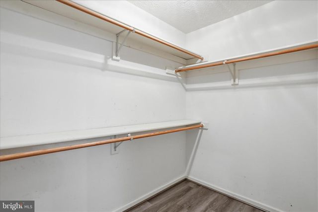 300 TAVISTOCK DR, Winchester, VA 22602