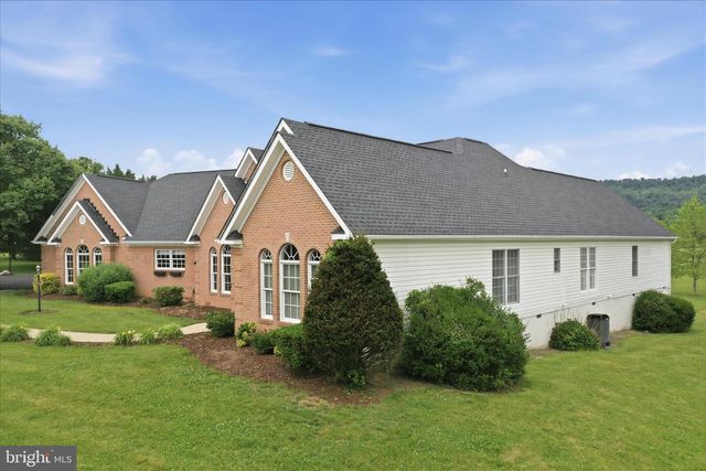 300 TAVISTOCK DR, Winchester, VA 22602