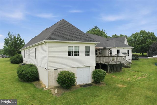 300 TAVISTOCK DR, Winchester, VA 22602