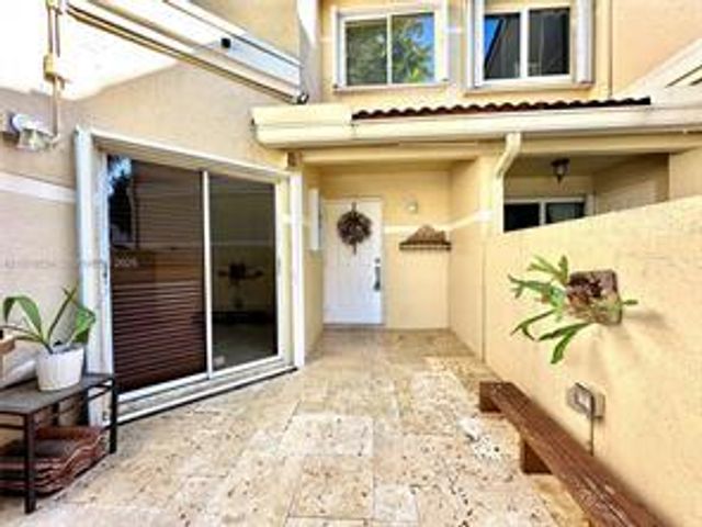 3490 Deer Creek Palladian Circle, Deerfield Beach, FL 33442