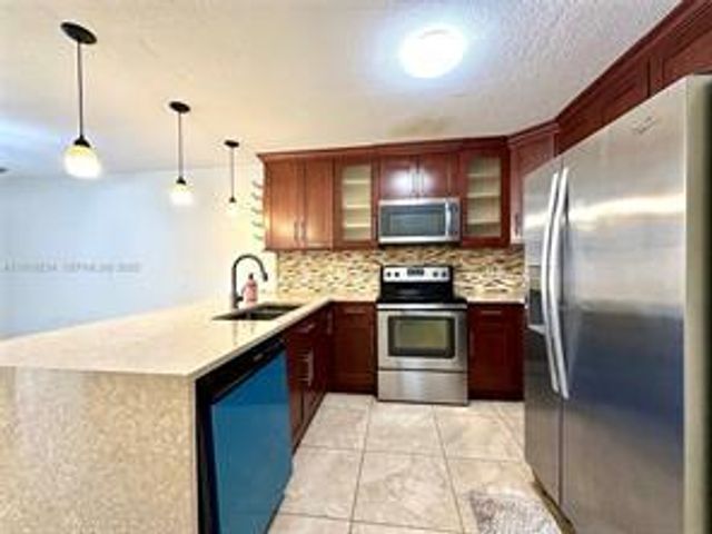 3490 Deer Creek Palladian Circle, Deerfield Beach, FL 33442