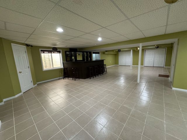 39302 N Queensbury Lane, Beach Park, IL 60083