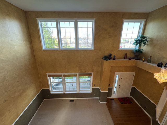 39302 N Queensbury Lane, Beach Park, IL 60083