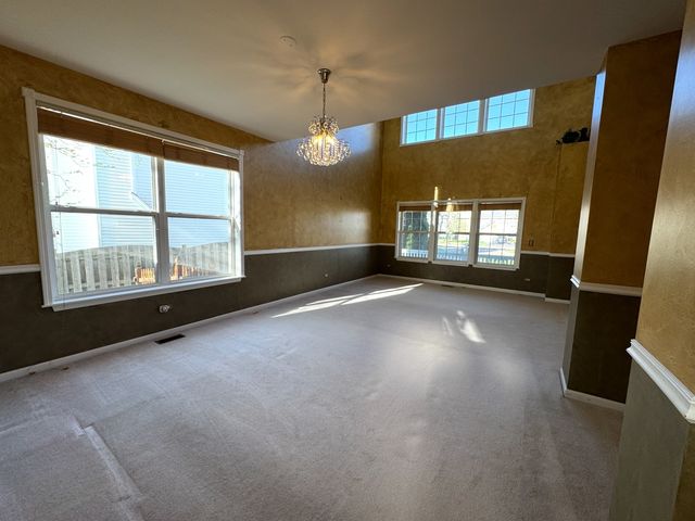 39302 N Queensbury Lane, Beach Park, IL 60083