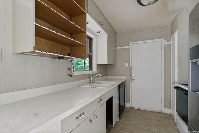 622 TRAFALGAR RD, San Antonio, TX 78216