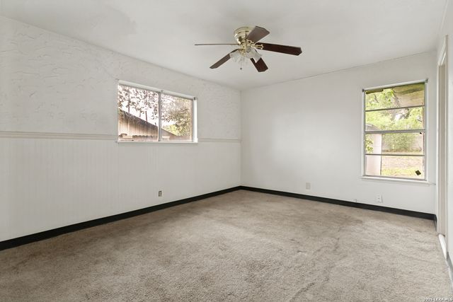 622 TRAFALGAR RD, San Antonio, TX 78216