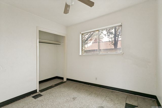 622 TRAFALGAR RD, San Antonio, TX 78216