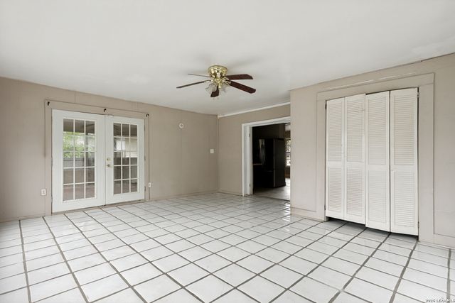 622 TRAFALGAR RD, San Antonio, TX 78216