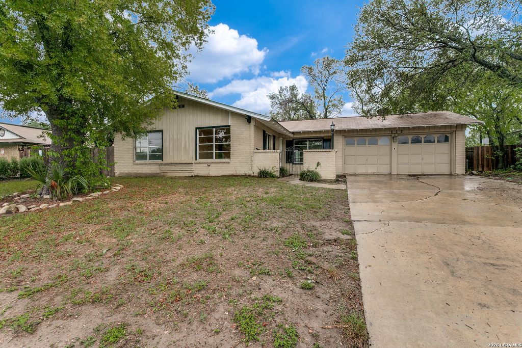622 TRAFALGAR RD, San Antonio, TX 78216