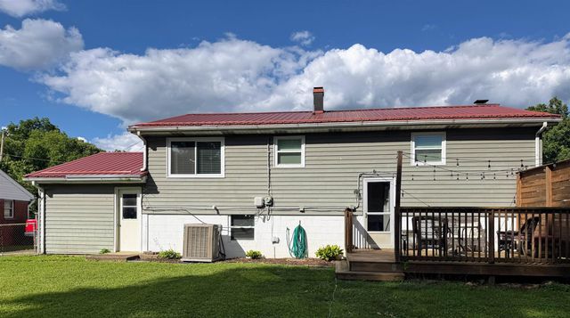 217 Bartow Drive, Barboursville, WV 25504