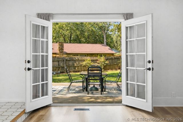 503 W 33rd Street, Sand Springs, OK 74063