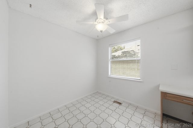 503 W 33rd Street, Sand Springs, OK 74063