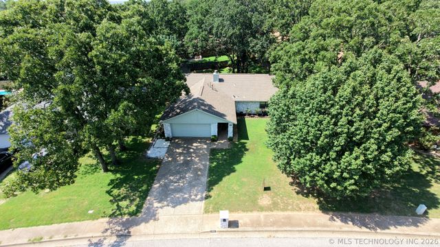 503 W 33rd Street, Sand Springs, OK 74063