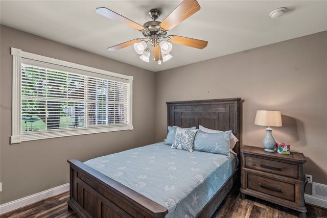 370 Saint Andrews Drive, Mabank, TX 75156