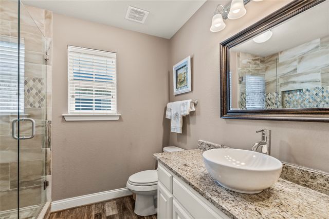 370 Saint Andrews Drive, Mabank, TX 75156
