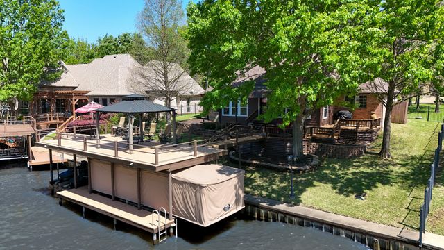 370 Saint Andrews Drive, Mabank, TX 75156