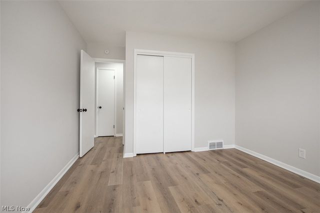 5301 Mardale Avenue, Bedford Heights, OH 44146