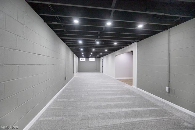 5301 Mardale Avenue, Bedford Heights, OH 44146