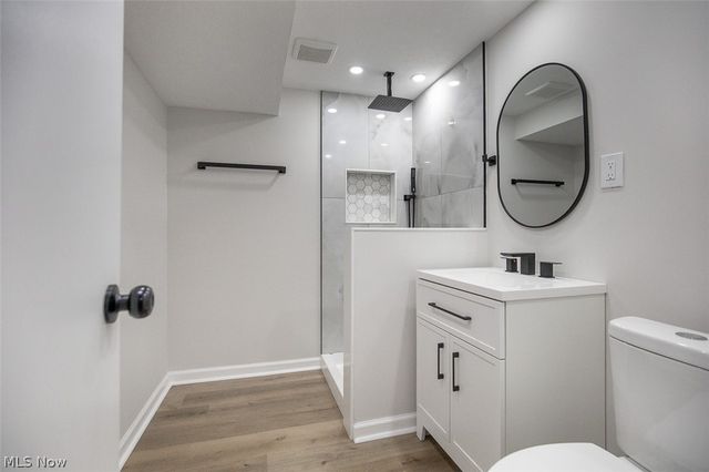 5301 Mardale Avenue, Bedford Heights, OH 44146