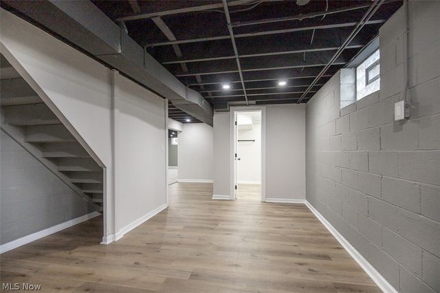 5301 Mardale Avenue, Bedford Heights, OH 44146