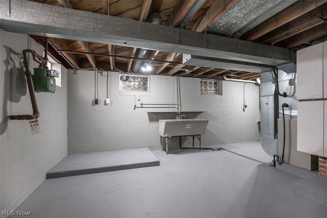 5301 Mardale Avenue, Bedford Heights, OH 44146