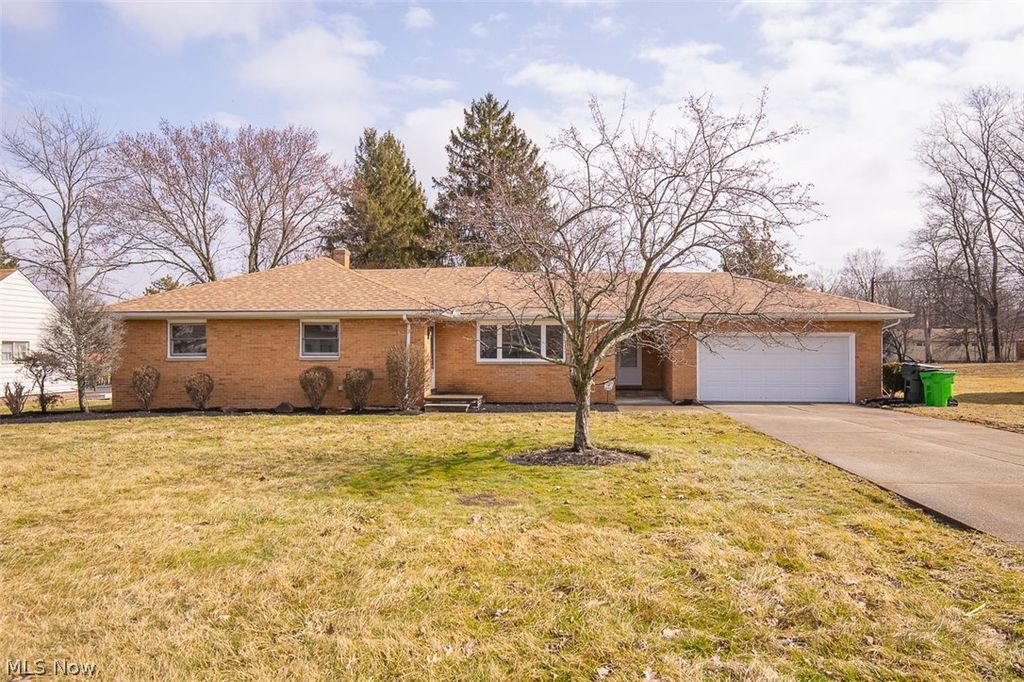 5301 Mardale Avenue, Bedford Heights, OH 44146